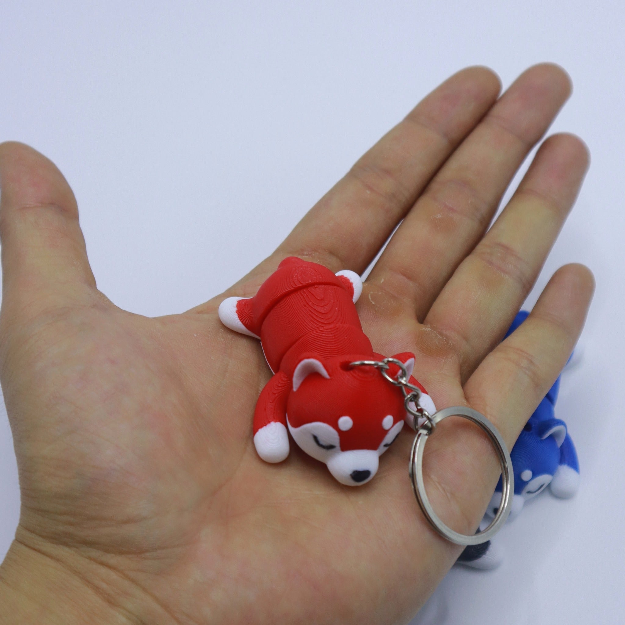 Cute Sleeping Husky - 3D Printed Articulated Keychain for Gifts and Desk Buddies